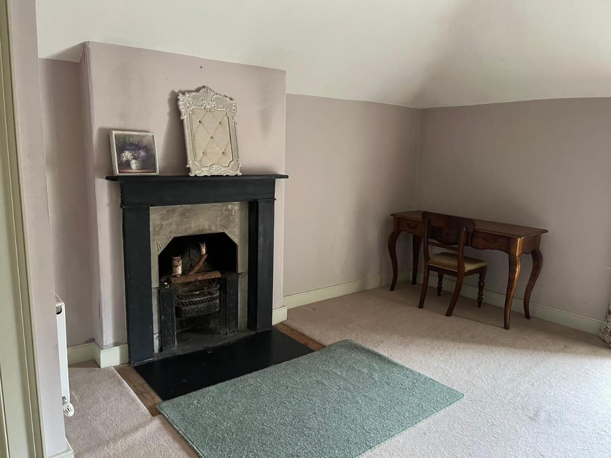 2 Bed Courtyard Apartment At Rockfield House Kells In Meath - Short Term Let Экстерьер фото