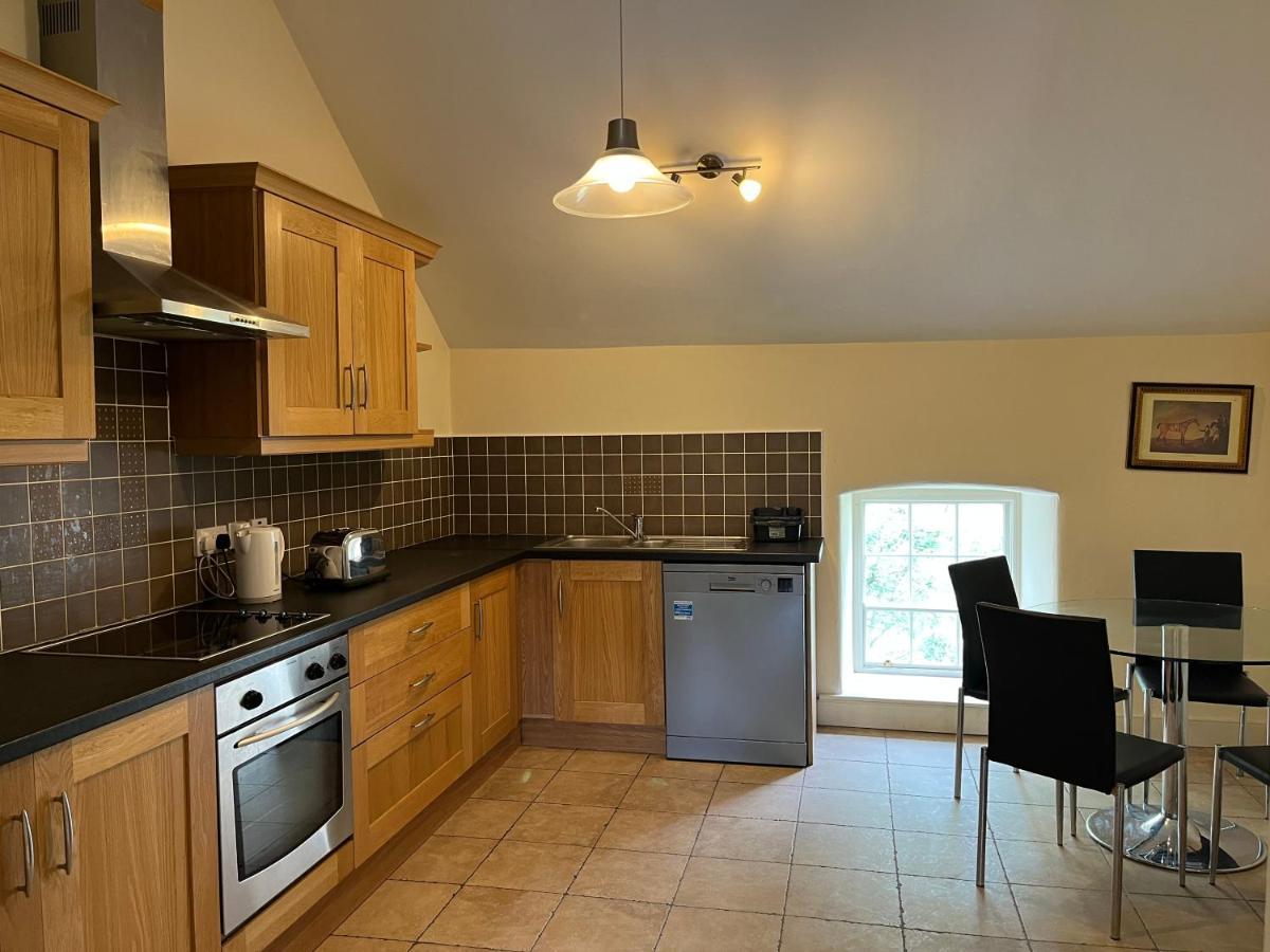 2 Bed Courtyard Apartment At Rockfield House Kells In Meath - Short Term Let Экстерьер фото