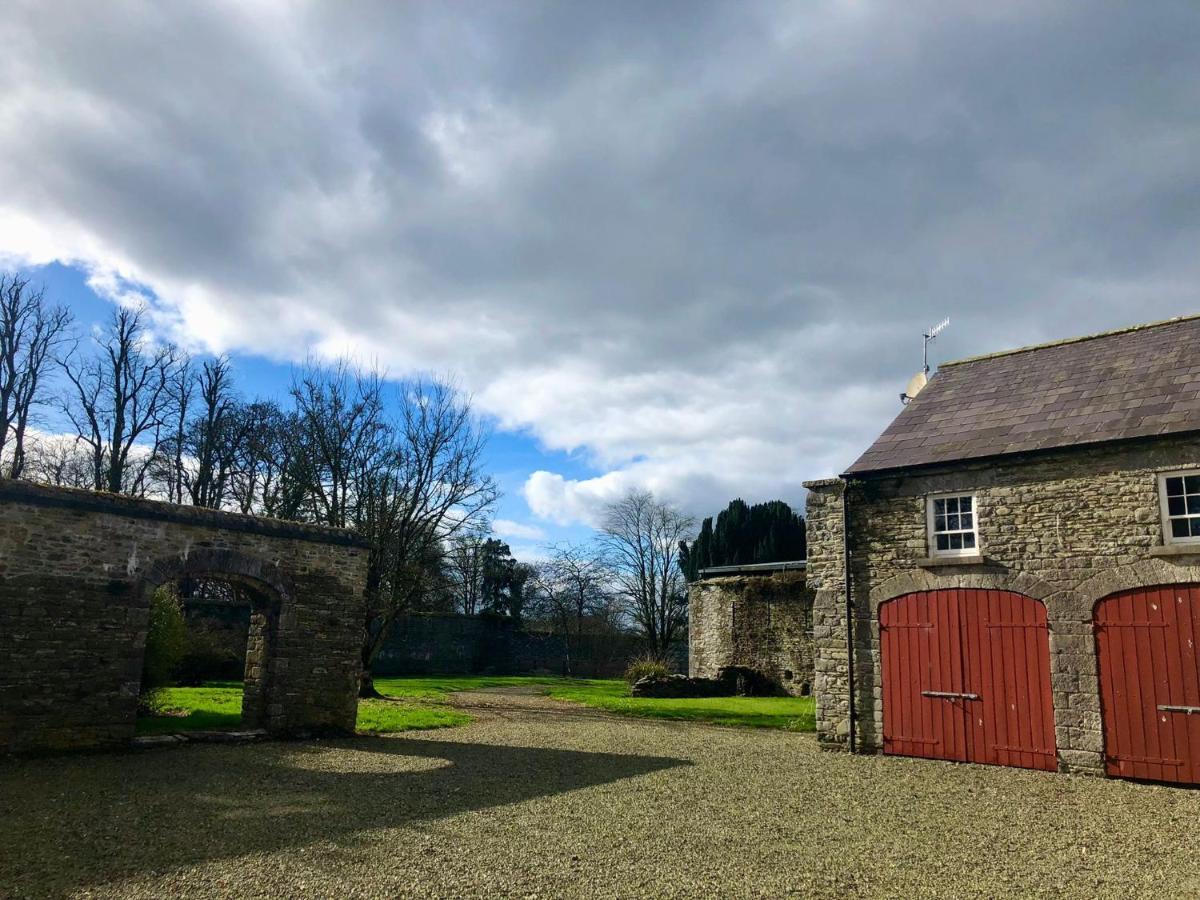 2 Bed Courtyard Apartment At Rockfield House Kells In Meath - Short Term Let Экстерьер фото
